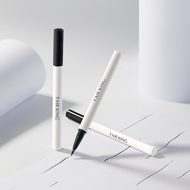 FAIR KING DAZZLING LIQUID EYELINER